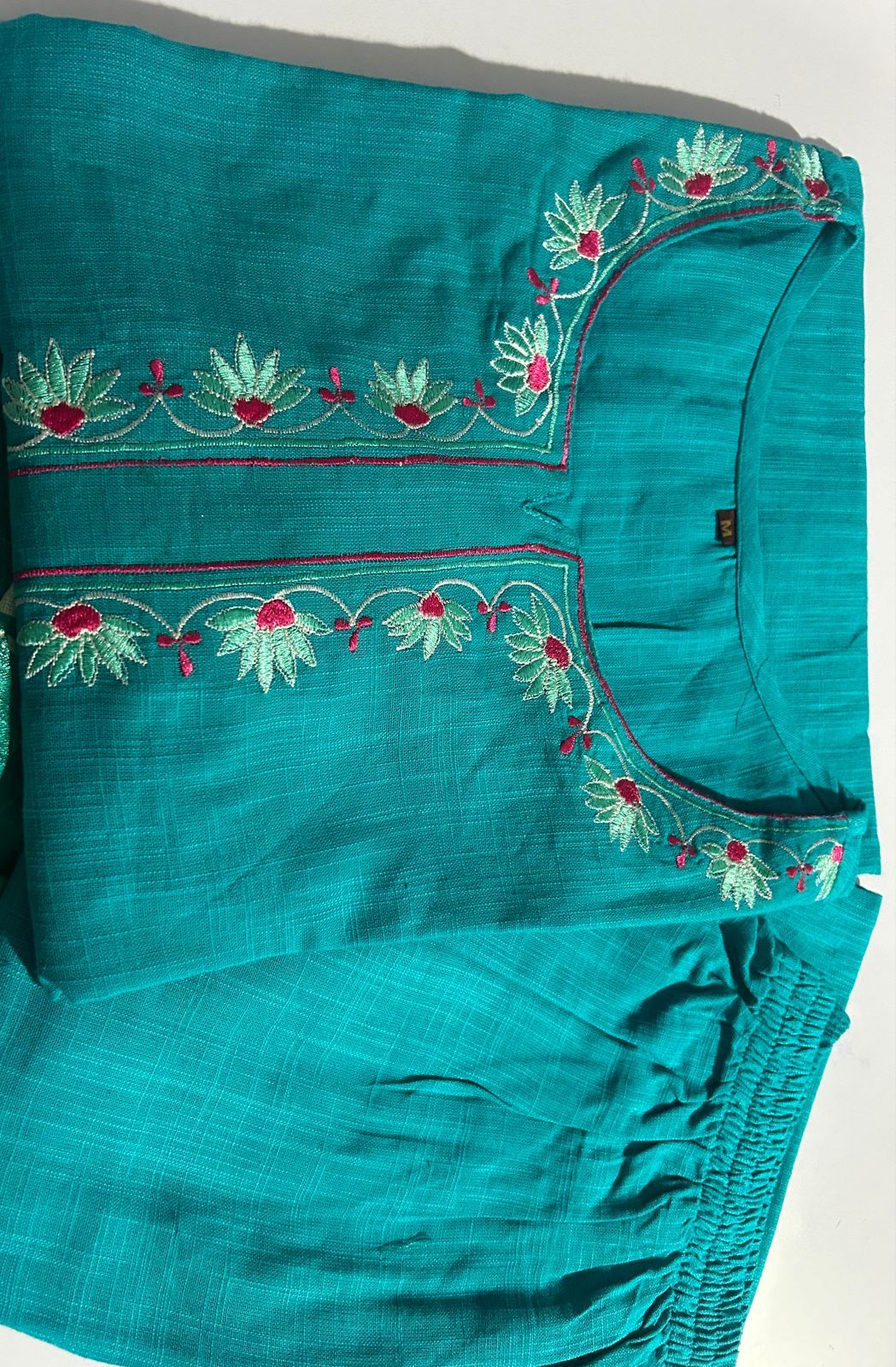 Handloom Kadhi Cotton Suite