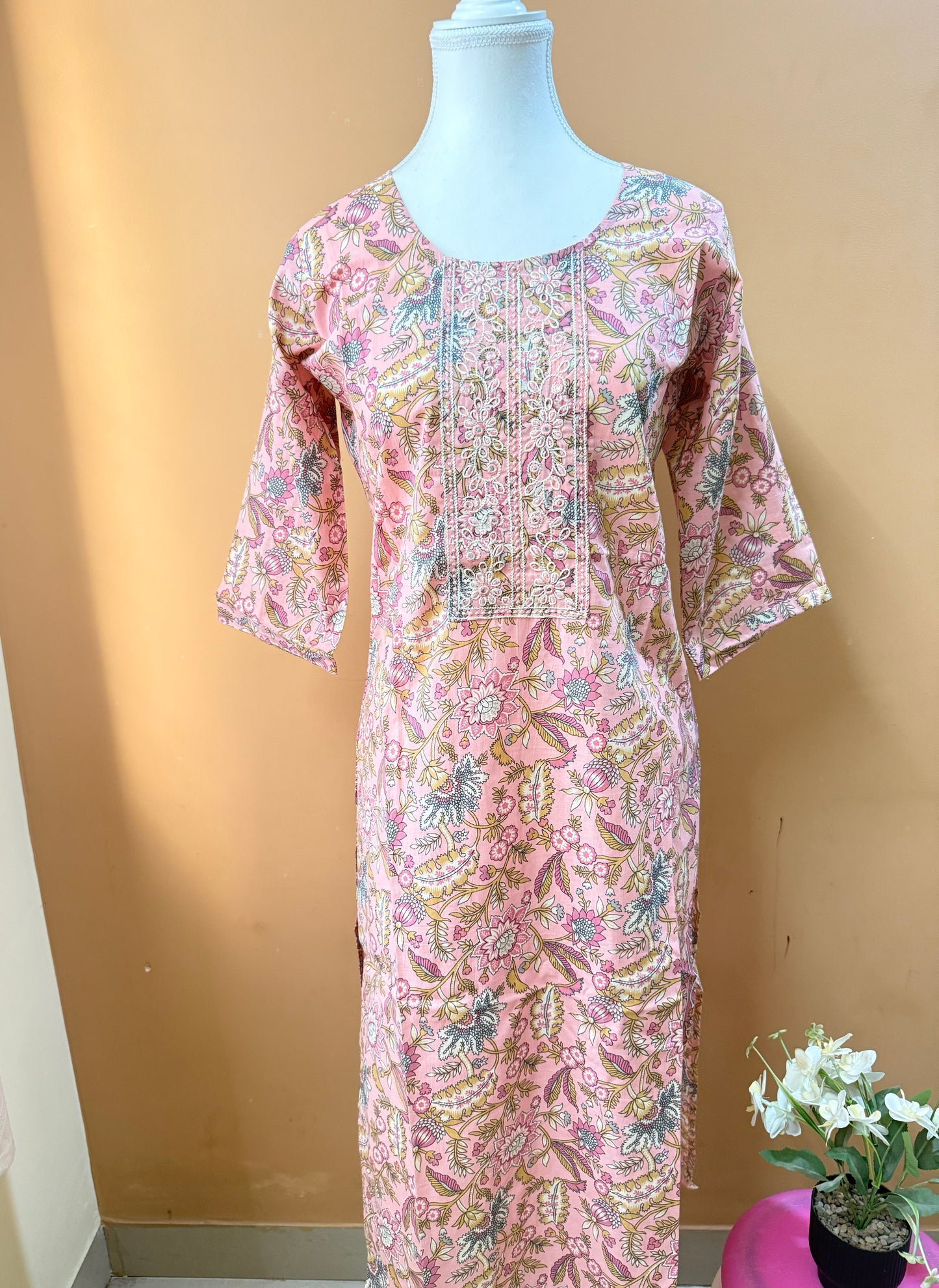 Peach Pink Premium Mul Cotton Printed Kurti, Pant, Dupatta set