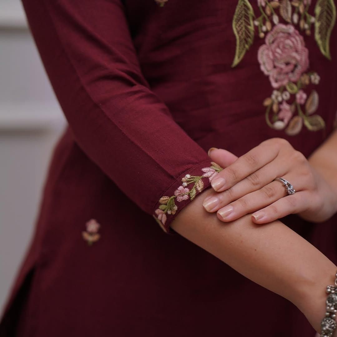 Marron Elegant Embroidery Kurti, Pant, Dupatta Set
