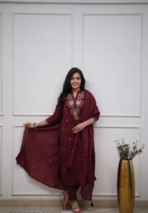 Marron Elegant Embroidery Kurti, Pant, Dupatta Set